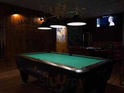 St Patrick's Scholars Irish Pub