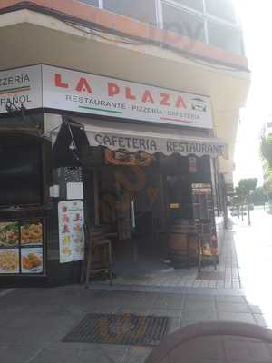 La Plaza Restaurant