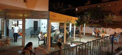 Cafeteria Cerveceria Puente De Angorrilla