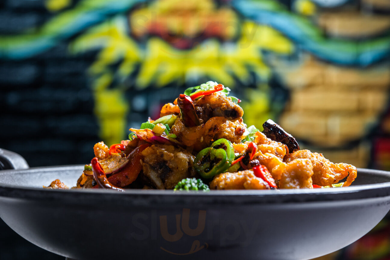 Shanghai Station Sol