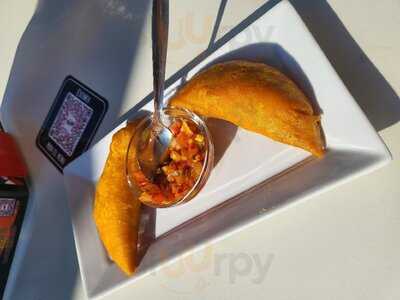 Restaurante & Café Bar Reencuentro Latino