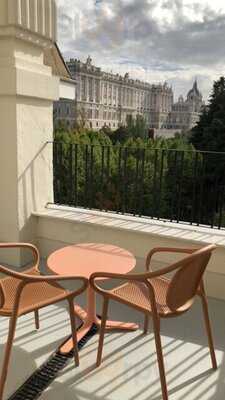 Tsh Madrid Restaurant & Bar