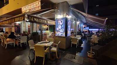 La Piazzetta Brasserie