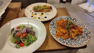 La Piazzetta Brasserie