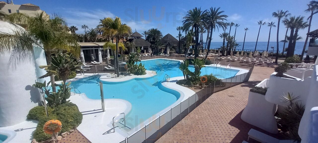 Don Carlos Beach Club