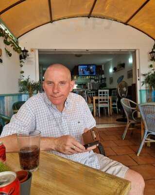 Paraiso Beach Tapa Bar