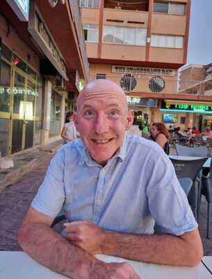 Plan B -el Danes-the Danish Bar