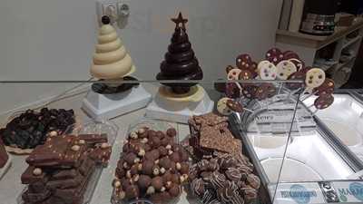 Heladería Arazá Gelatería & Chocolatería