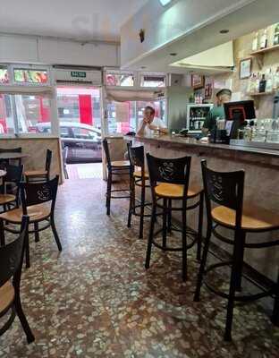 Cafetería Pa Que Freds