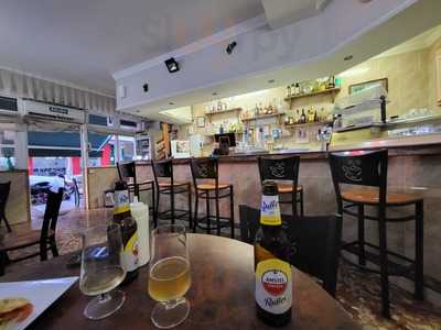 Cafetería Pa Que Freds