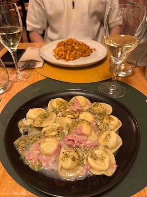 Restaurante L'ape Regina