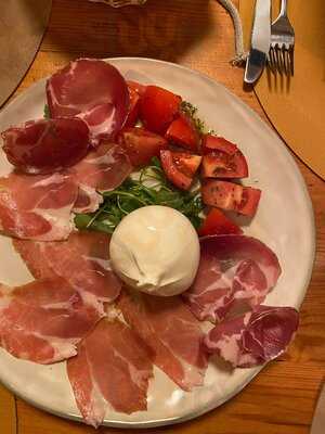 Restaurante L'ape Regina