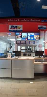 Domino's Pizza General Ricardos