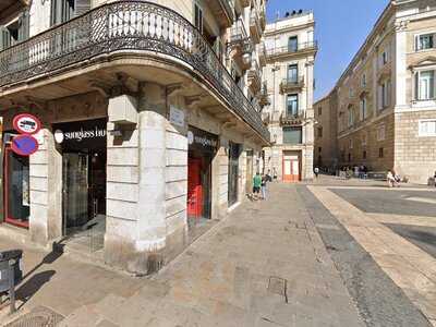 Starbucks Plaza Sant Jaume