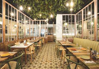 Ginos Cc Gran Bulevar El Vasco