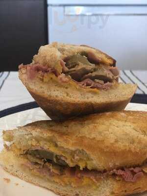 Karibbean Latin Food