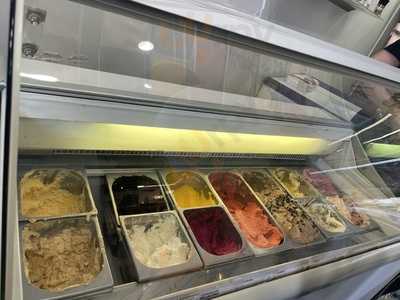 Turronería Primitivo Rovira E Hijos