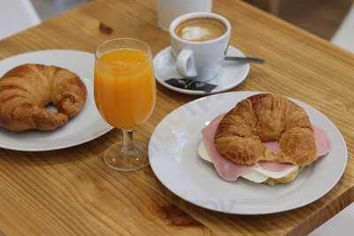 Heladería Cafetería Los Valencianos Triana