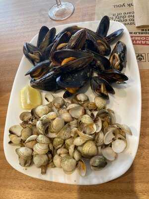 Redes Compostela. Mariscos & Tapas