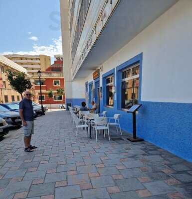 Cafetería Embajador