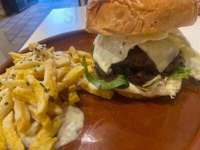 Taberna Casa Pepe Salinas