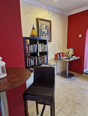 Itaca Hotel Pool-bar.