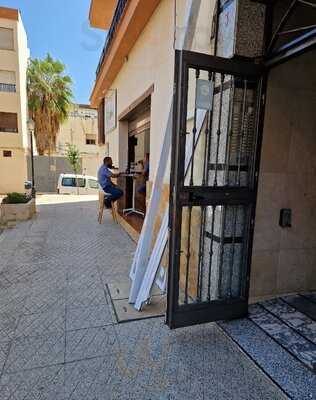 Miabu Cafetería, Bar & Tapas