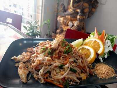 Magnathai Restaurante & Bar