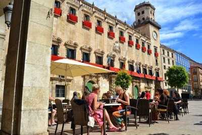 Soho Plaza - Photo 7