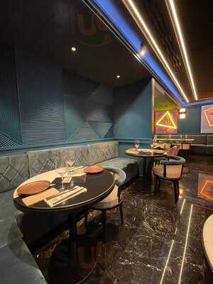 Osadía Nikkei 14 & Sky Bar