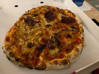 Pizzería Cazurra