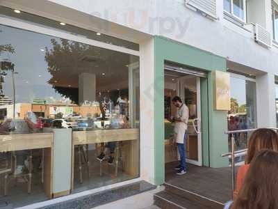 Menta Healthy Food & Coffee