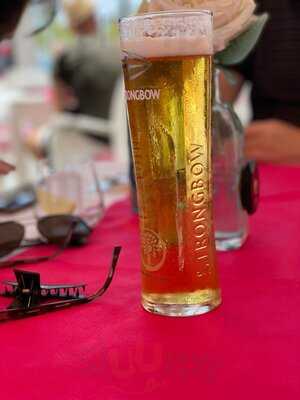 Restaurante Flores Estilo