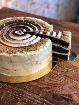 Makau Bar Bermejales