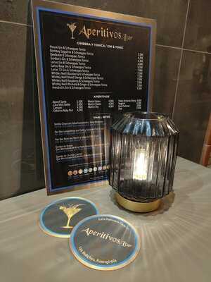 Aperitivos - Gin & Tonic Bar