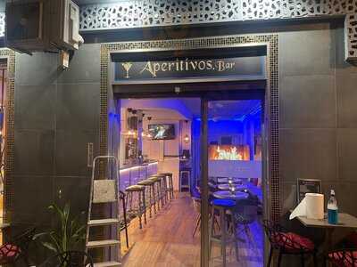 Aperitivos - Gin & Tonic Bar