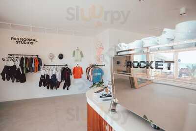 Coche Coche Cycling Café