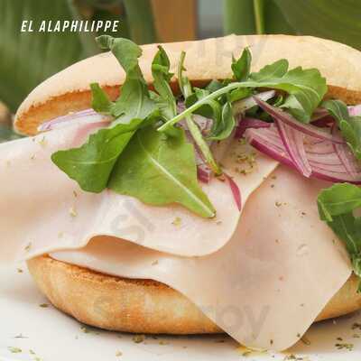 Coche Coche Cycling Café