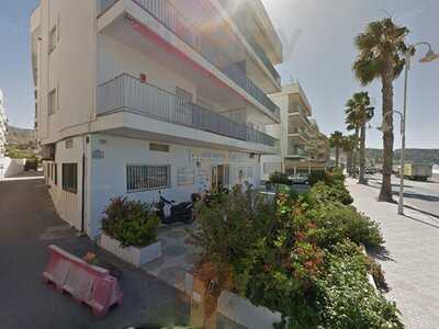 Coche Coche Cycling Café