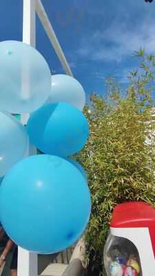 Cabana Family Pool Bar