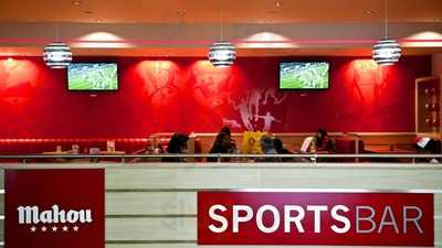 Mahou Sports Bar ( Valencia Airport )