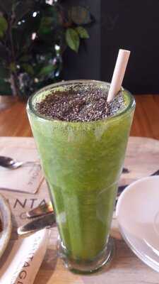 Santa Gloria Coffee & Bakery