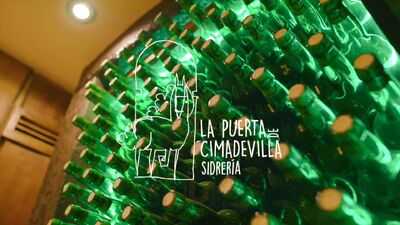 La Puerta De Cimadevilla