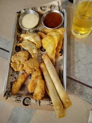 Padthaiwok Cc. La Farga