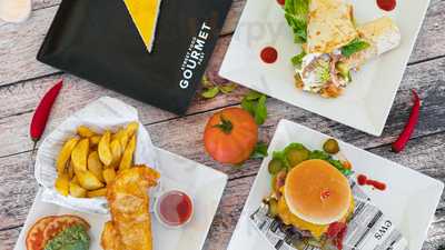 Gourmet Street Food Fast