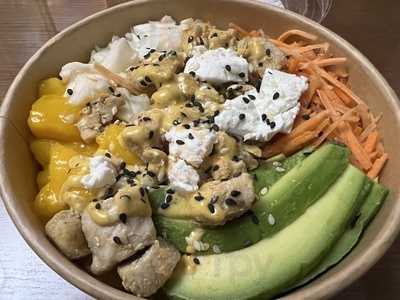 Pampatar Bowl Piñola