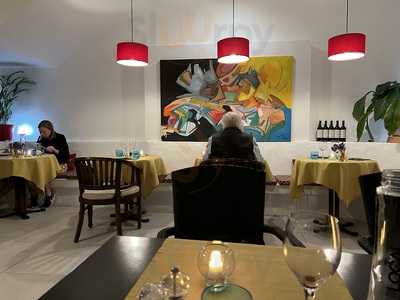 La Gaviota Restaurant