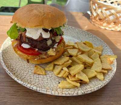 Burgbrothers - Photo 7