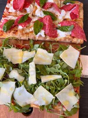 Pizzería Bar Me Te Maño