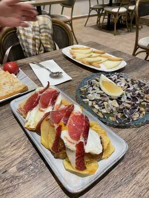 Lucavi Tapas Sense Pegues